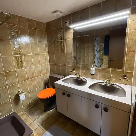 Creek's Cave - The Paradise For Climbers Apartment Arcegno